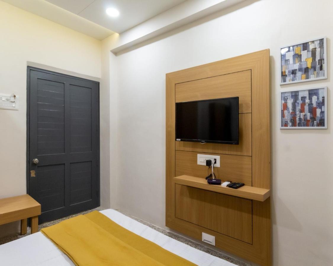 Prince Residency Club House Jamnagar Ngoại thất bức ảnh