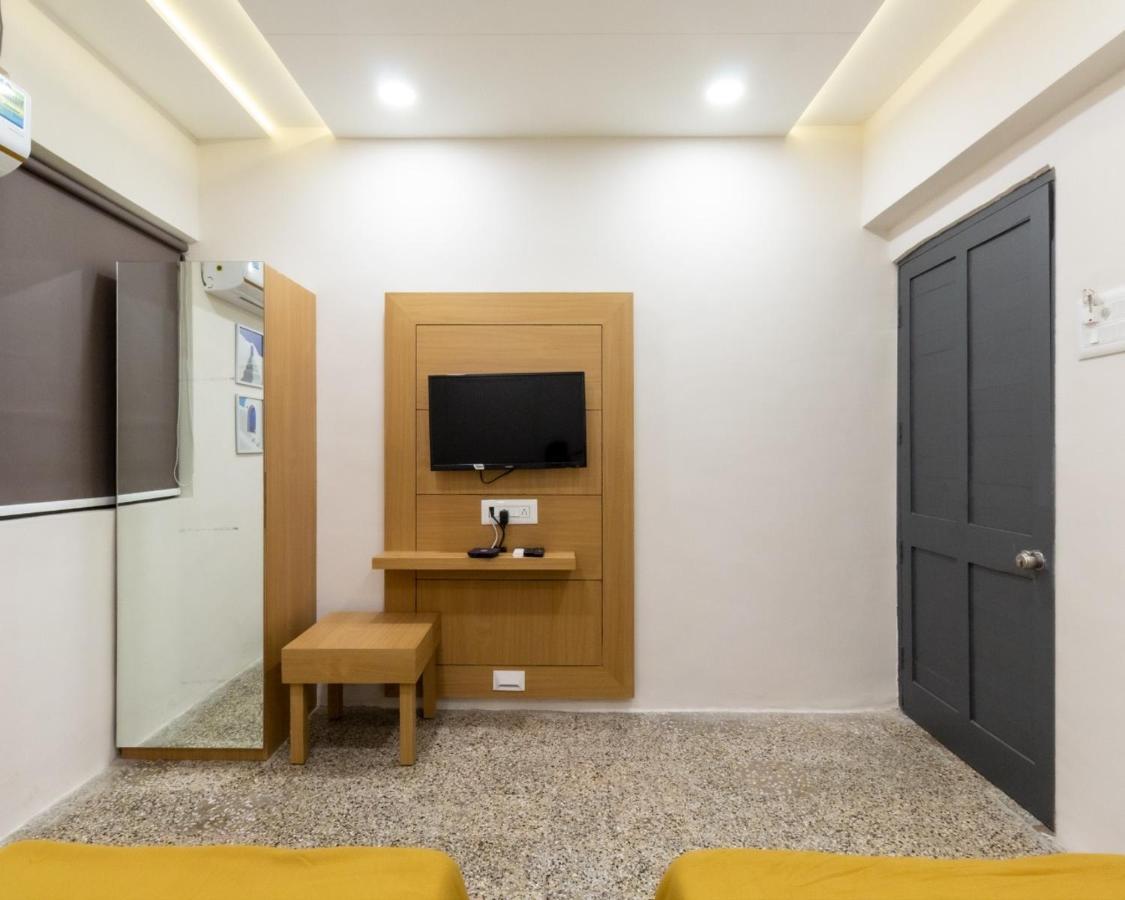 Prince Residency Club House Jamnagar Ngoại thất bức ảnh